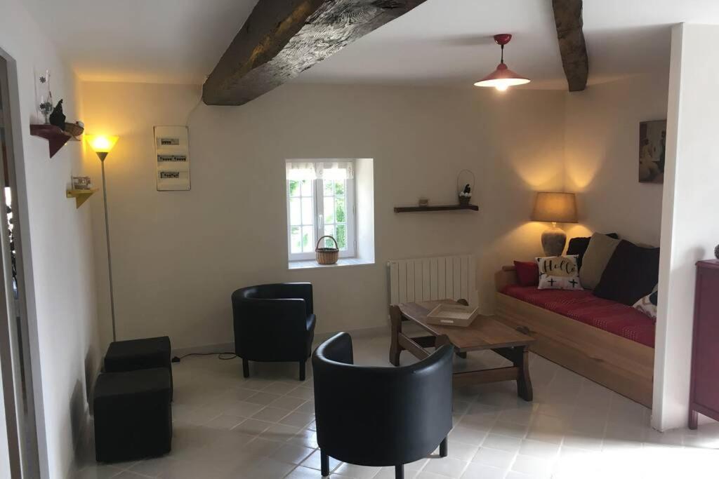 Logement Independant Le Poulailler Proche Guedelon تريجني المظهر الخارجي الصورة